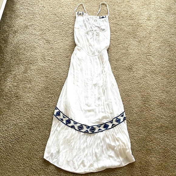 Ella Moss Uziku Maxi Dress - Picture 3 of 6